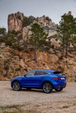 Jaguar E-Pace P300 AWD R-Dynamic 2017 года (WW)